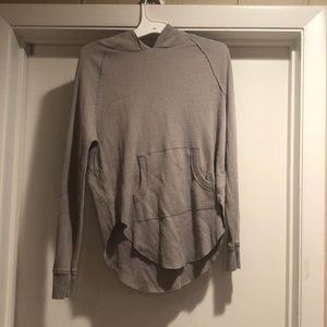 A tna waffle-knit grey sweatshirt